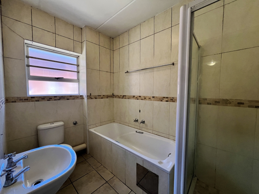 2 Bedroom Property for Sale in Die Bult North West